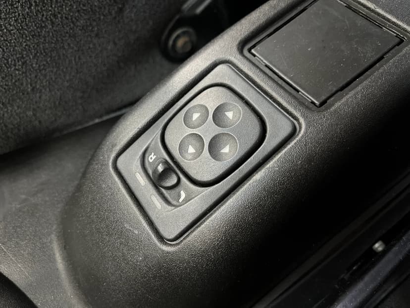 chevrolet-niva-2007-1299-10