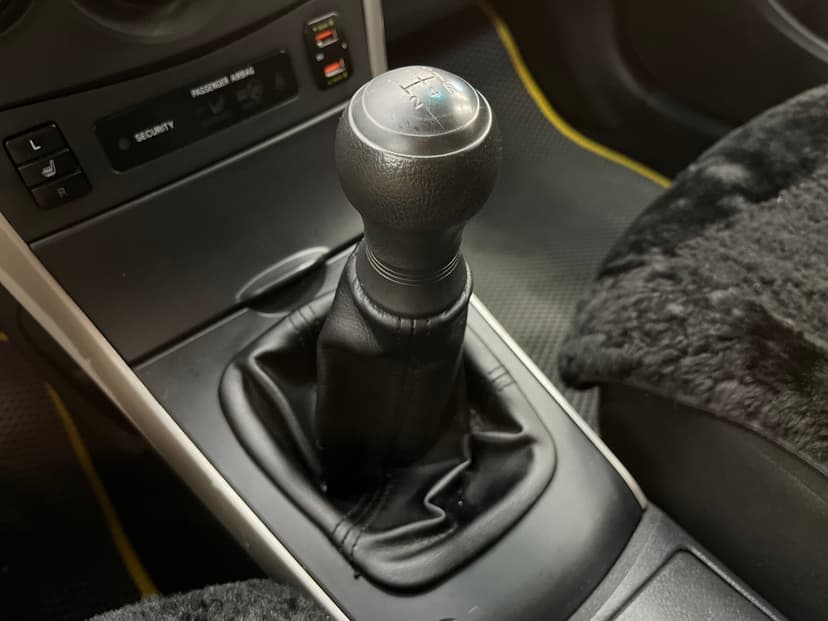 toyota-corolla-2008-909-18