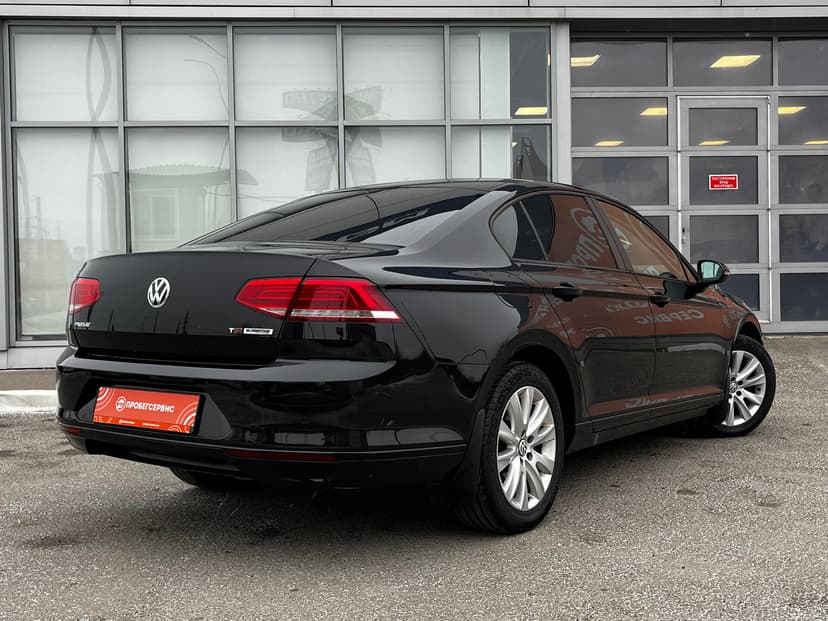 volkswagen-passat-2016-805-4