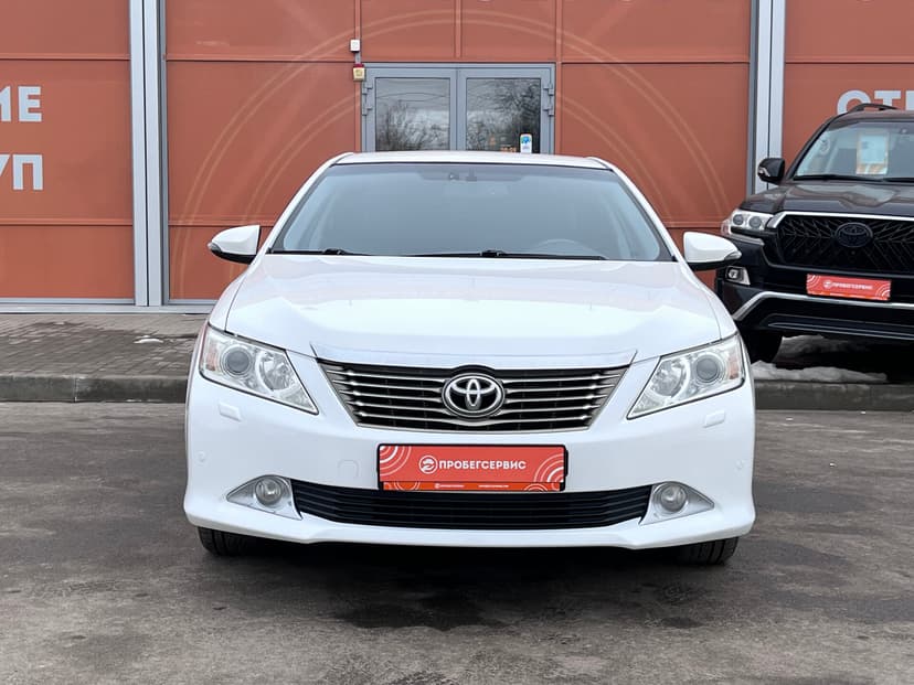 toyota-camry-2012-1224-1