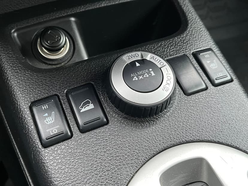 nissan-x-trail-2012-958-16