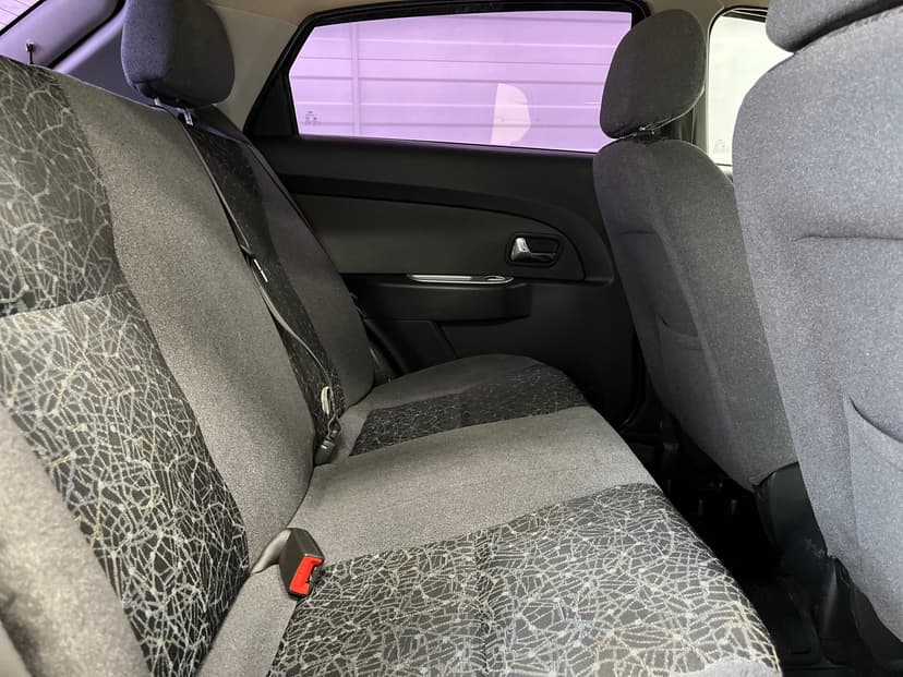 chery-very-2011-1314-20