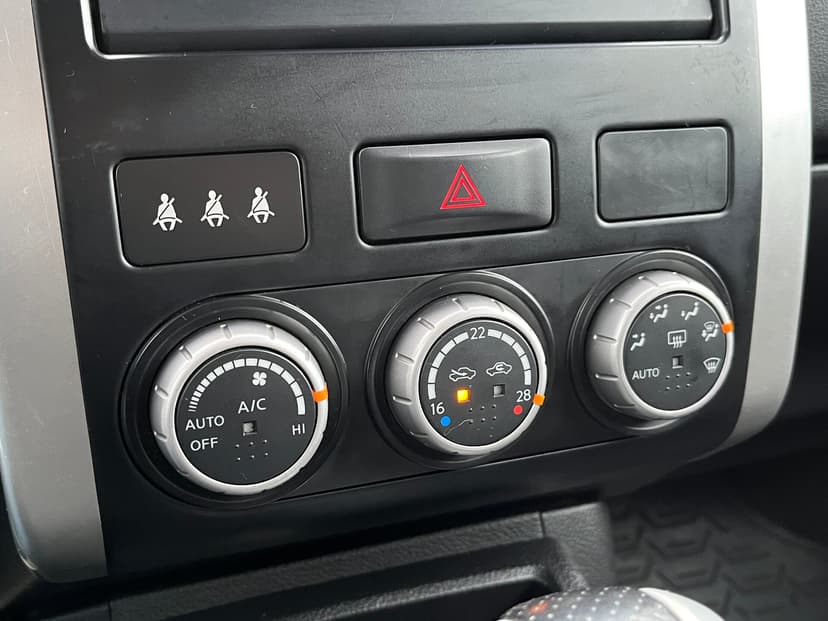 nissan-x-trail-2012-958-15