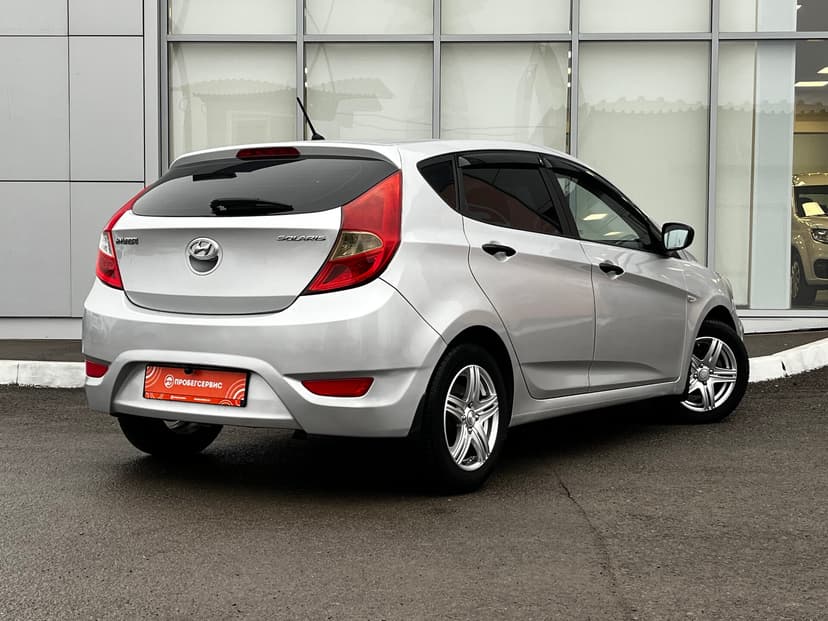hyundai-solaris-2013-777-4