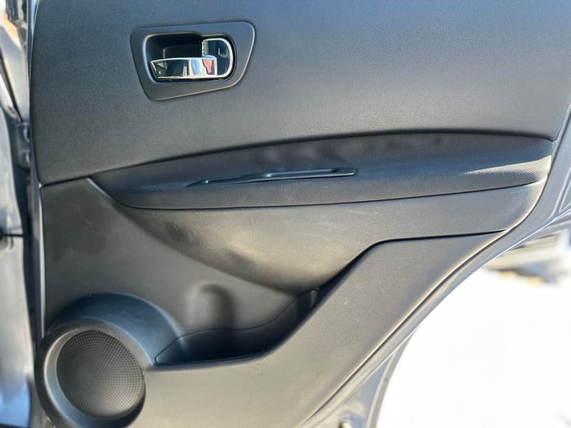 nissan-qashqai-2008-1064-27