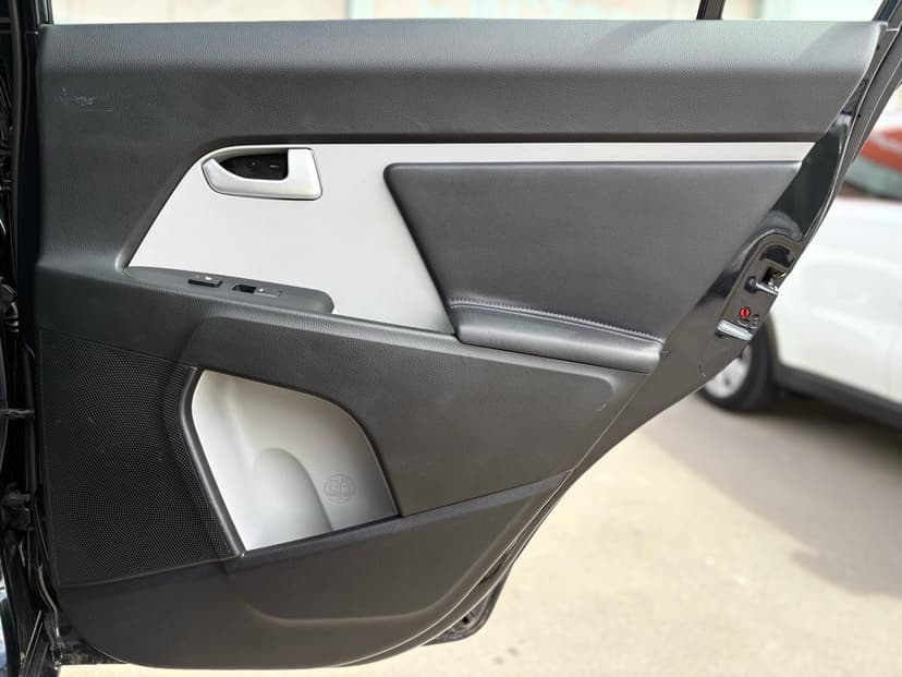 kia-sportage-2014-118-29