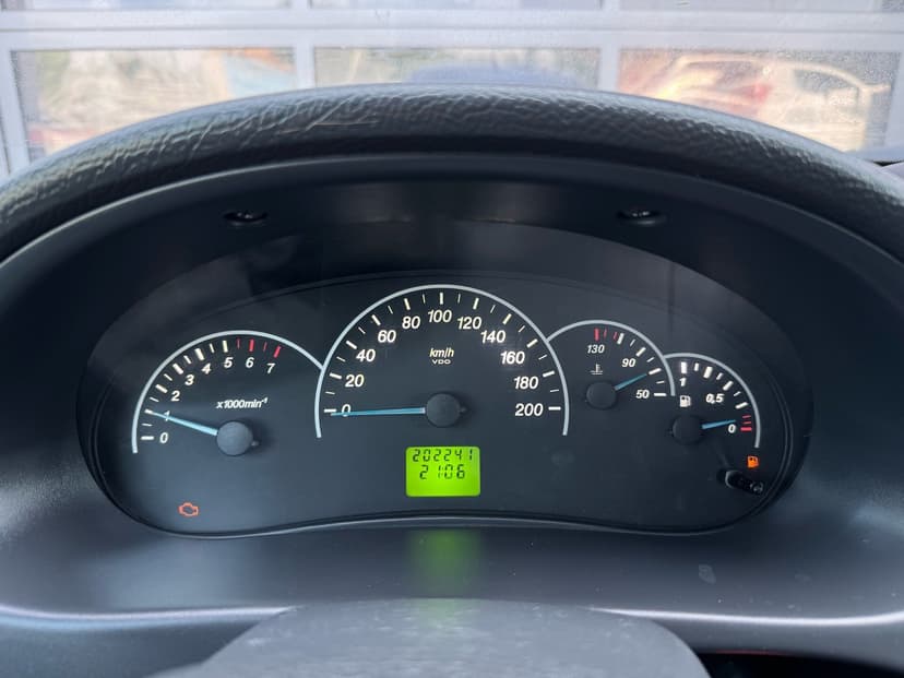 ваз (lada)-priora-2012-131-12