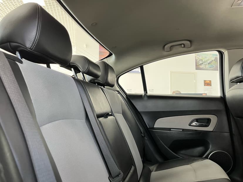 chevrolet-cruze-2013-144-23