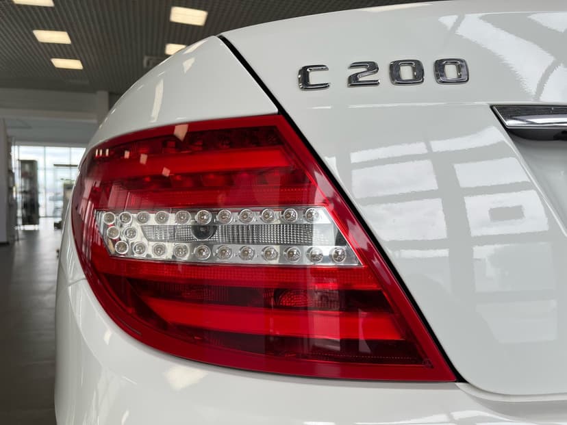 mercedes-benz-c-класс-2011-20-9