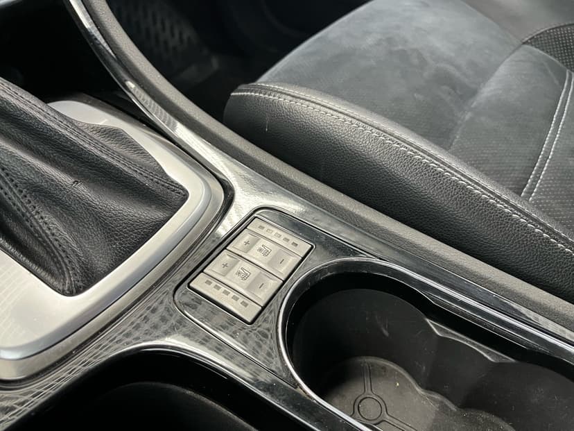 ford-mondeo-2008-109-28