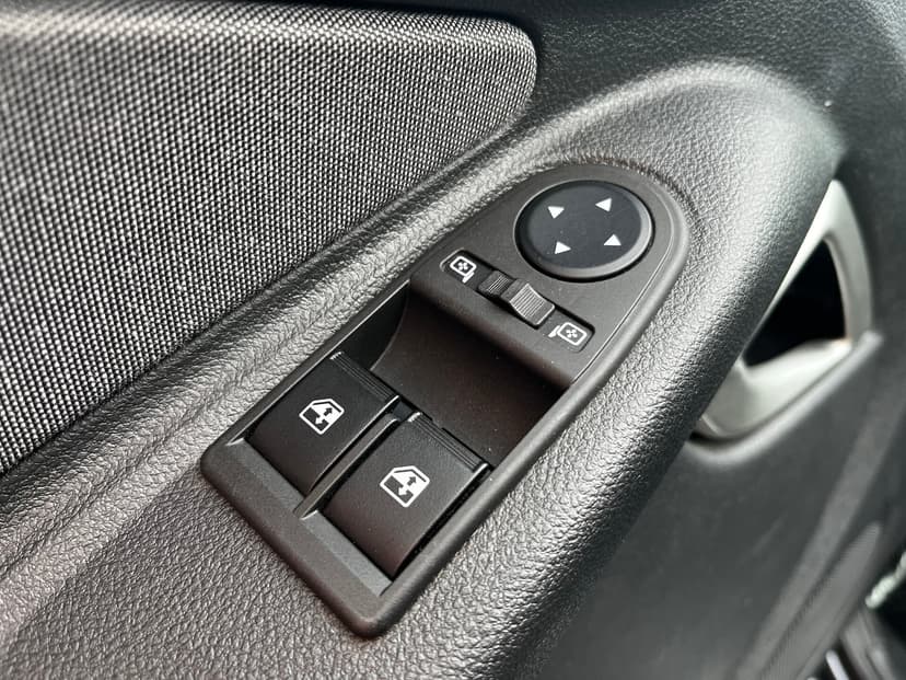 ваз (lada)-granta cross-2024-625-17