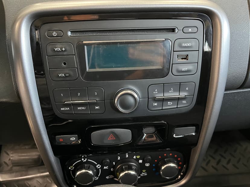 renault-duster-2013-436-15