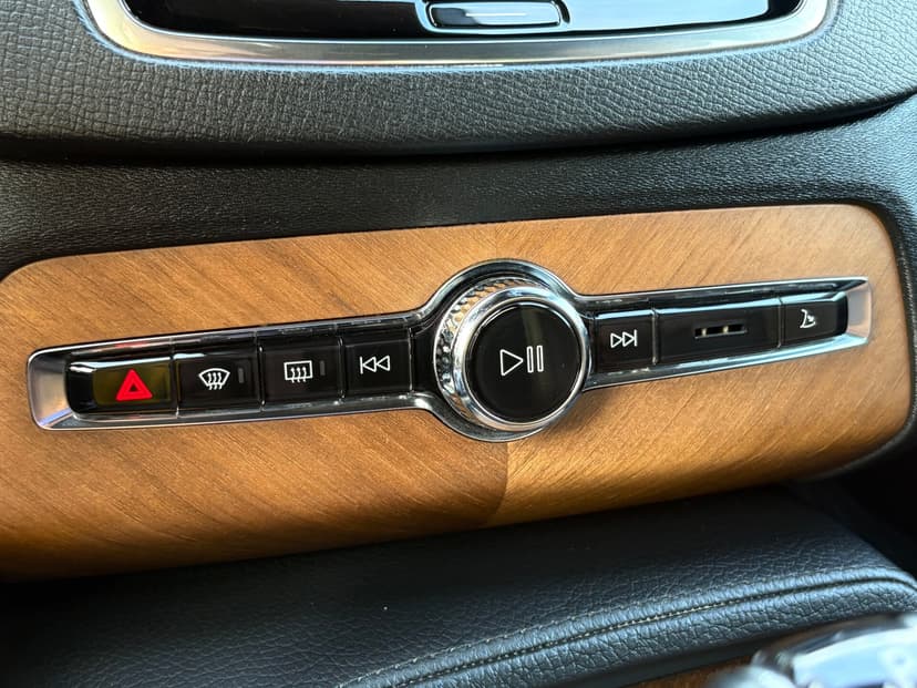 volvo-xc90-2017-273-15