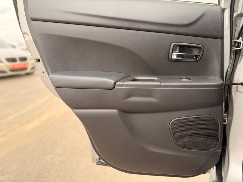 mitsubishi-asx-2015-592-29