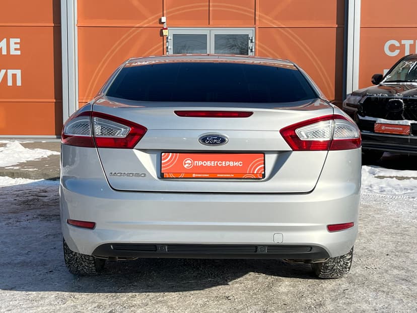 ford-mondeo-2012-1021-5