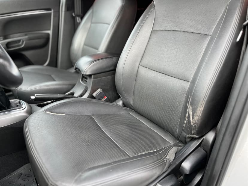 geely-emgrand ec7-2013-1023-17