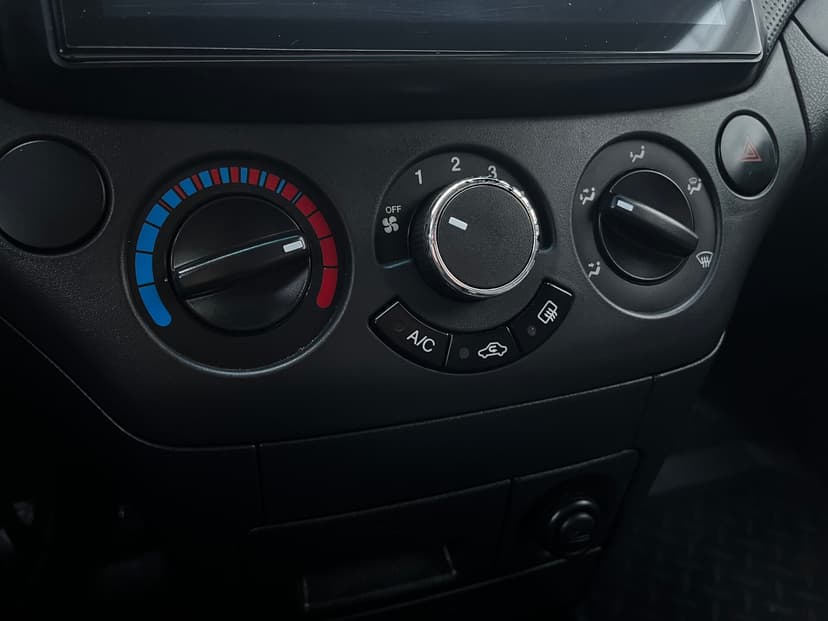 chevrolet-aveo-2010-598-10