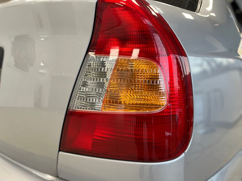 hyundai-accent-2006-990-9