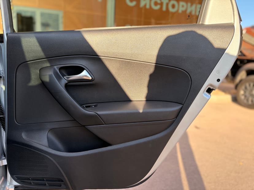 volkswagen-polo-2017-488-31