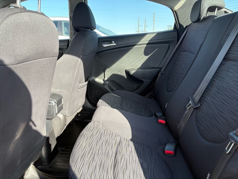 hyundai-solaris-2014-120-21