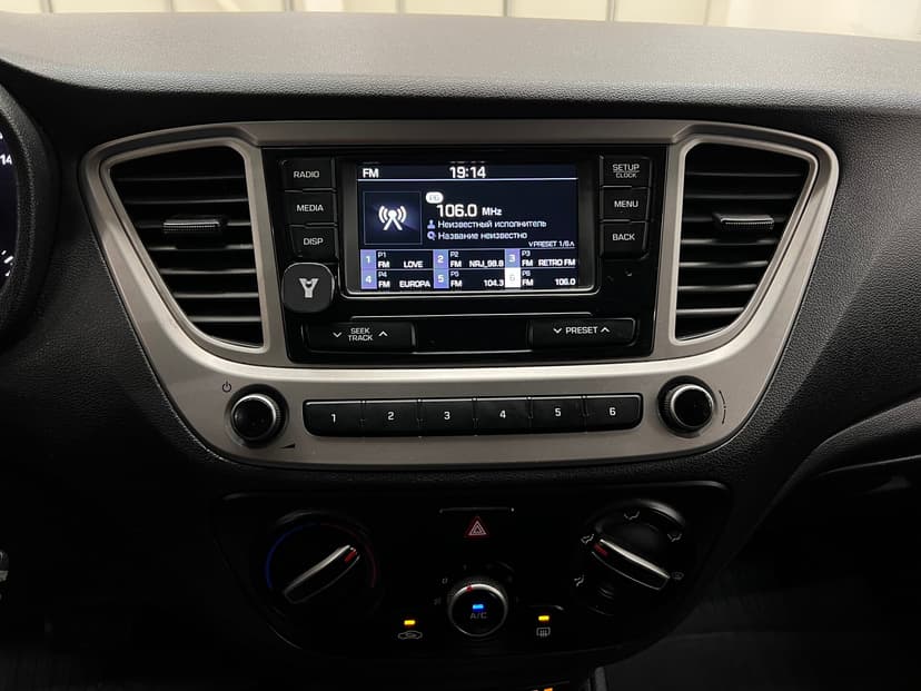 hyundai-solaris-2019-783-18