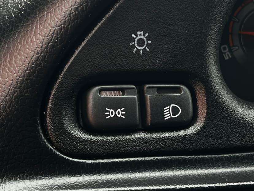 ваз (lada)-niva travel-2022-621-20