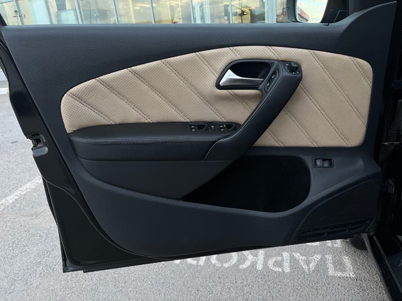 volkswagen-polo-2017-9-14