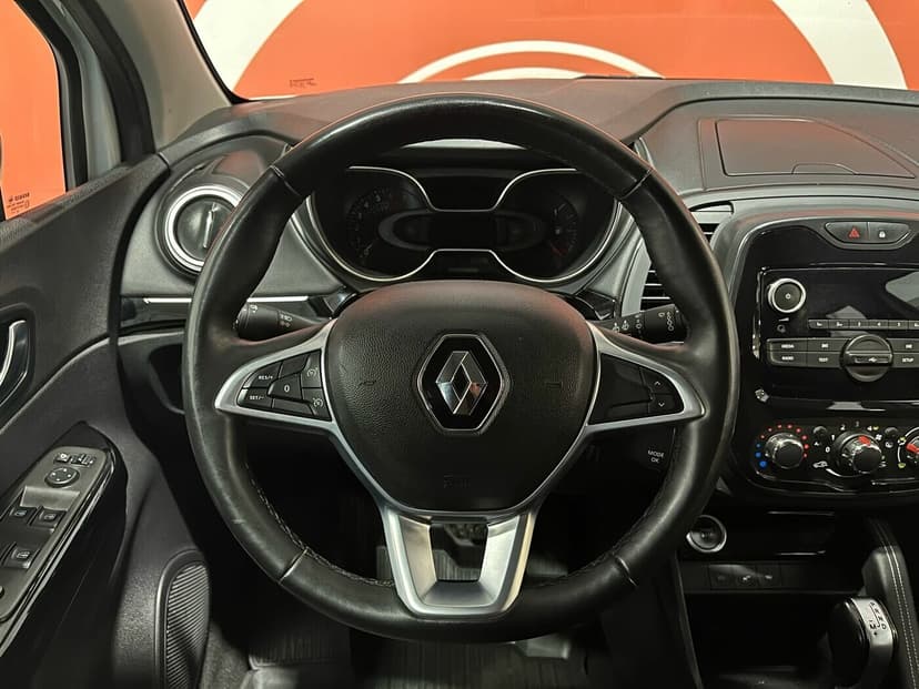renault-kaptur-2021-11-14