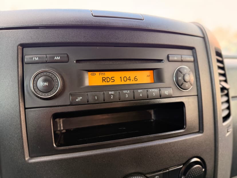 mercedes-benz-sprinter-2009-50-13