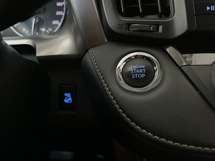 Toyota RAV4 с пробегом, 2019 год, Волгоград, 2.2 дизель, Автомат - вид 16