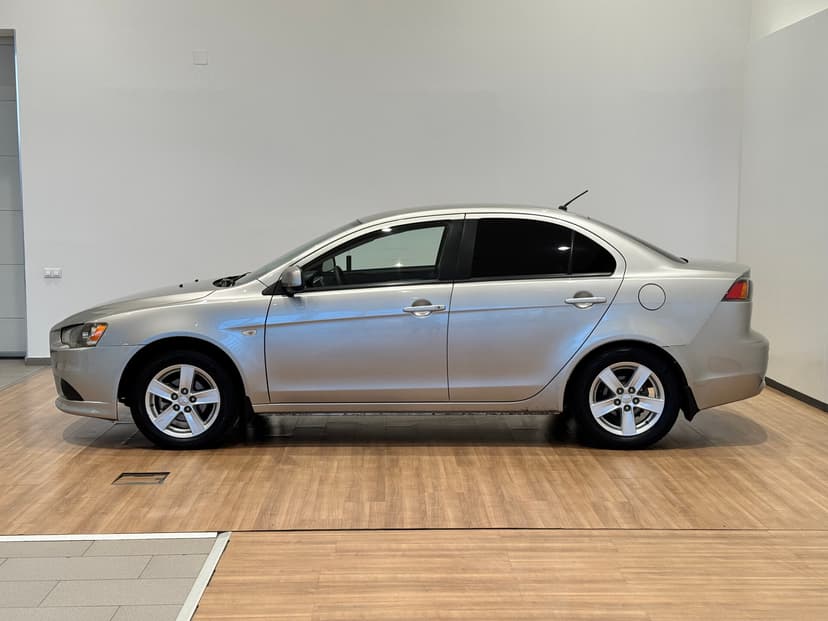 mitsubishi-lancer-2013-974-5