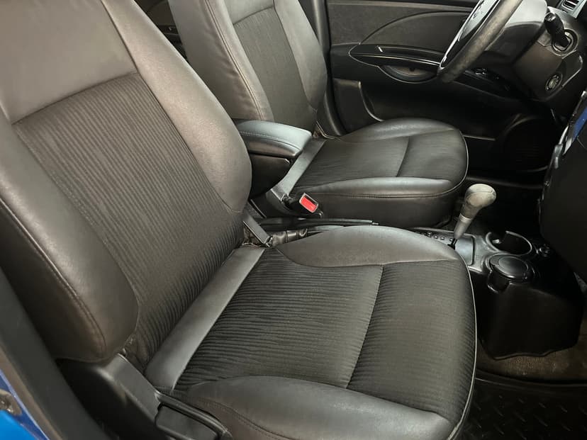 kia-picanto-2010-1068-17