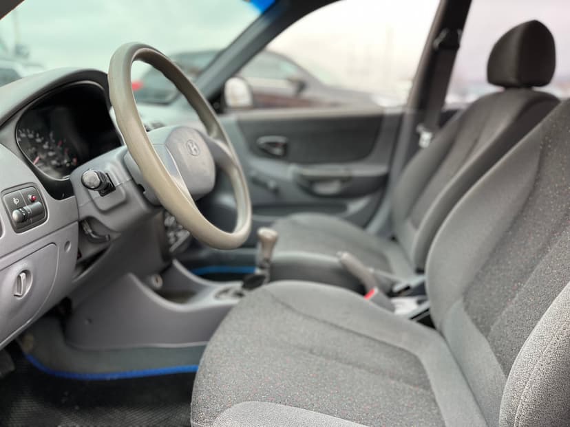 hyundai-accent-2008-924-16