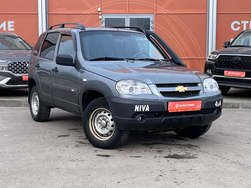 chevrolet-niva-2017-1076-2