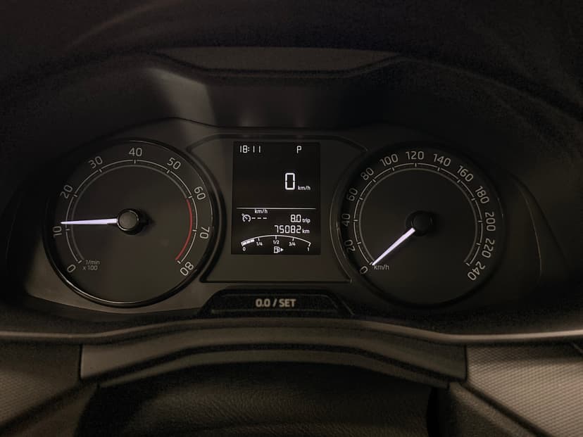 skoda-rapid-2021-871-12