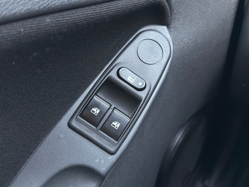 ваз (lada)-kalina-2012-541-13