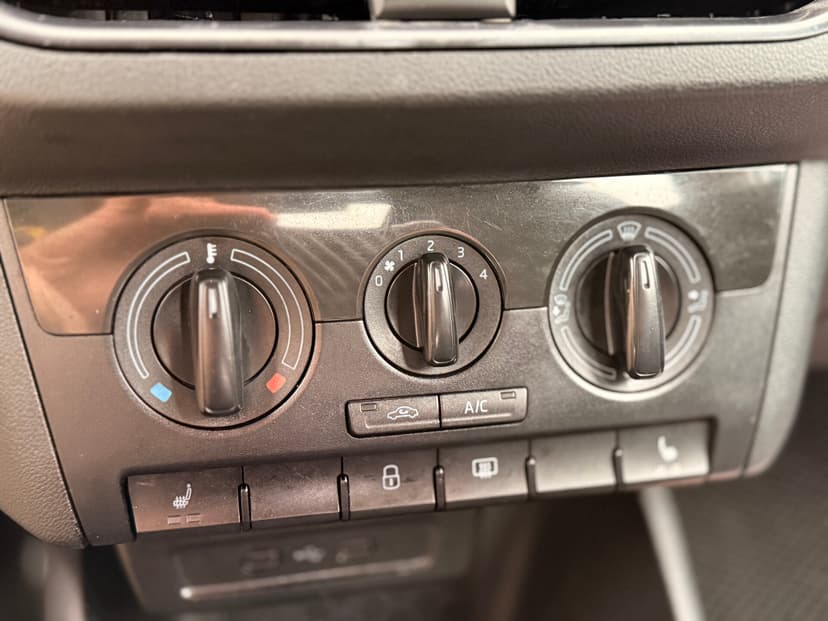 volkswagen-polo-2020-648-14