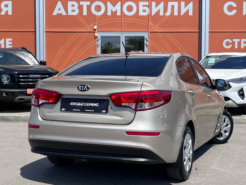 KIA Rio с пробегом, 2015 год, Волгоград, 1.6 бензин, Механика - вид 5