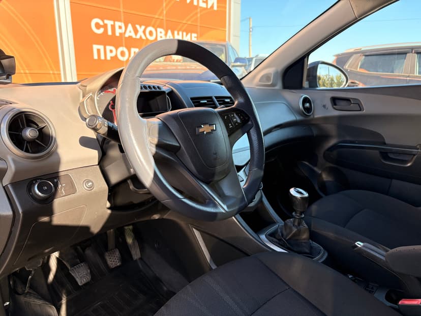 chevrolet-aveo-2013-418-17