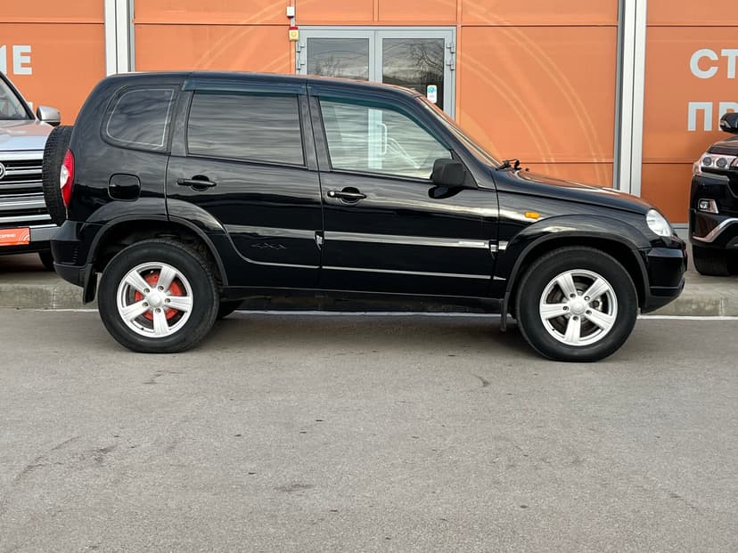 chevrolet-niva-2010-857-3