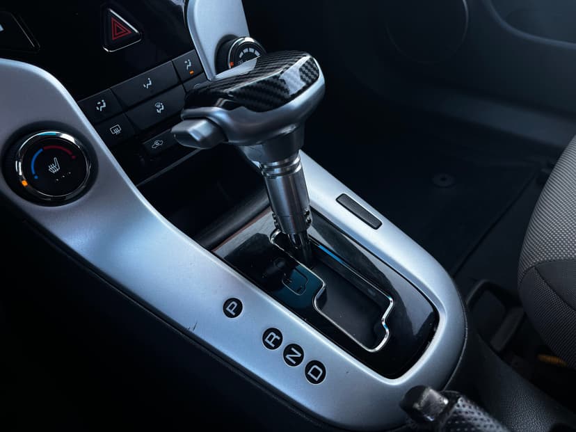 chevrolet-cruze-2010-552-13