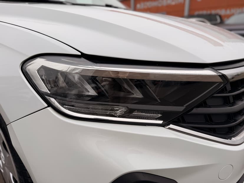 volkswagen-polo-2020-648-8