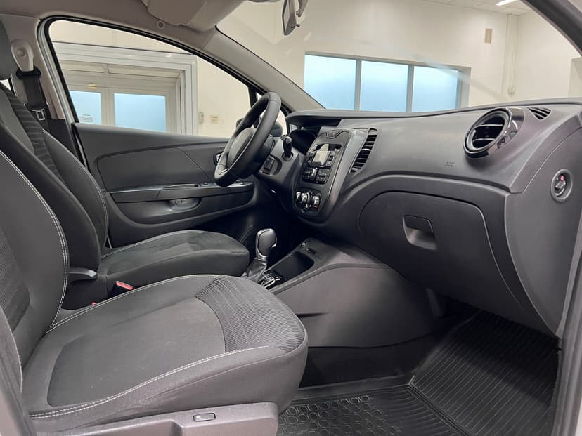 renault-kaptur-2019-412-32