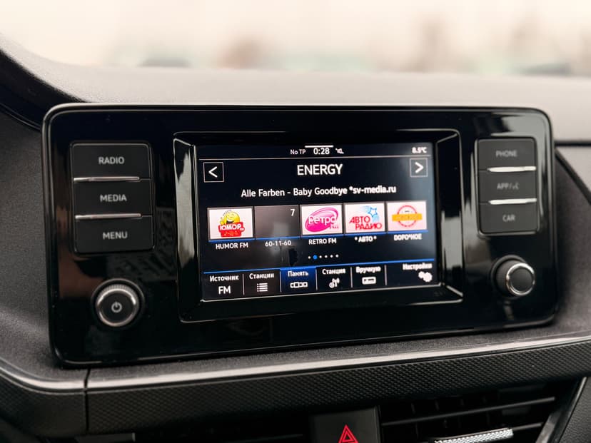 volkswagen-polo-2020-648-13