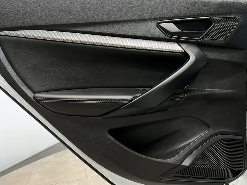 ваз (lada)-vesta-2024-702-14