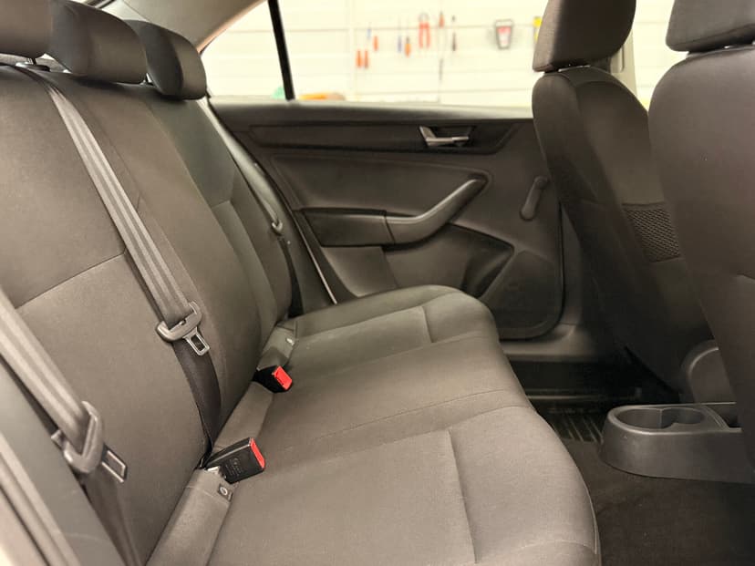 skoda-rapid-2019-699-22