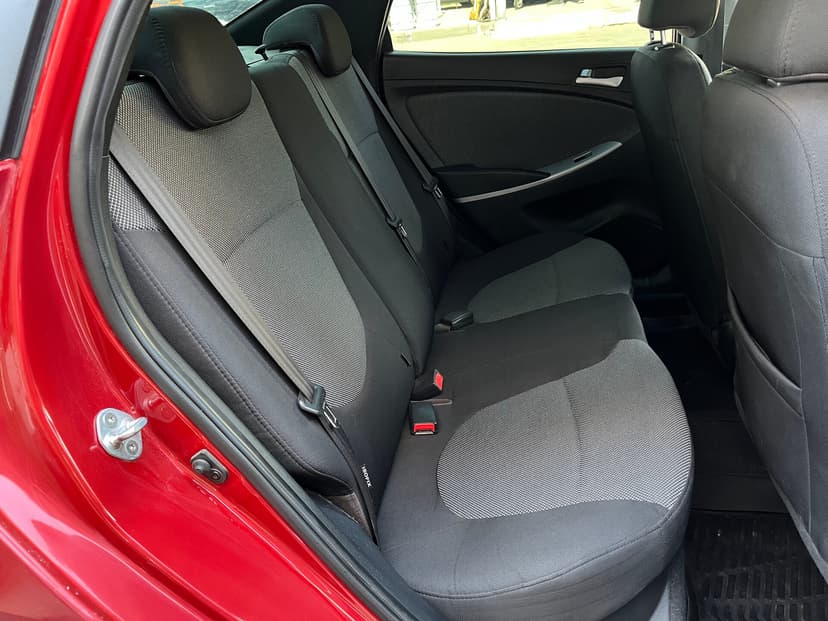 hyundai-solaris-2013-71-19