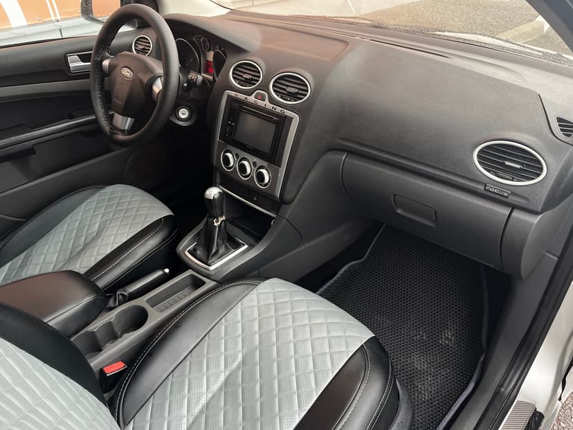 ford-focus-2007-594-20