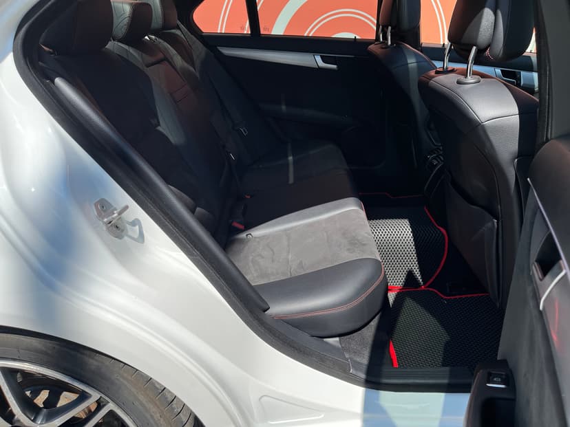 mercedes-benz-c-класс-2013-44-24