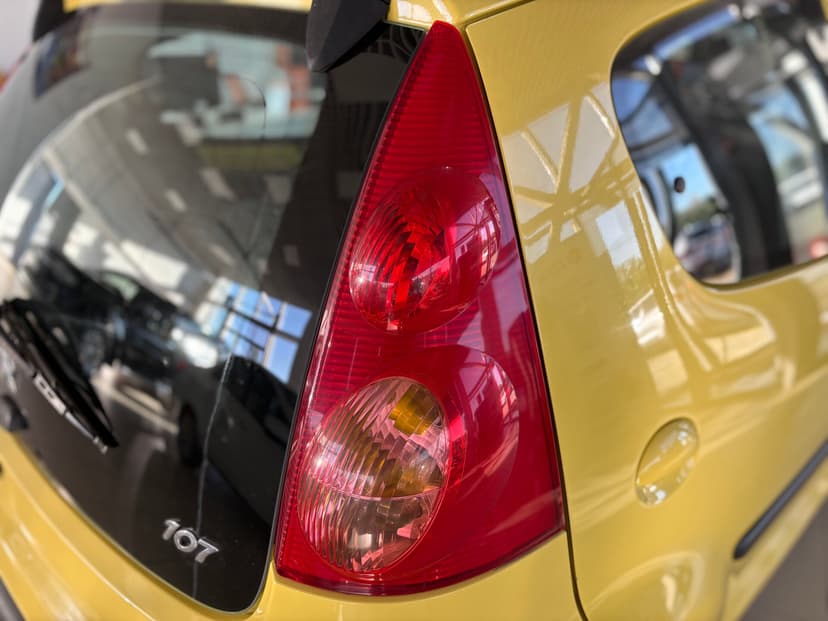 peugeot-107-2011-156-9